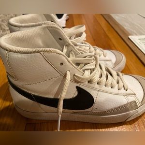 Nike blazers-kids size 4.5